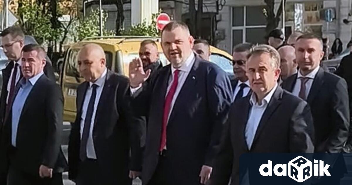 Лидерът на ДПС Делян Пеевски е на посещение в Кърджали