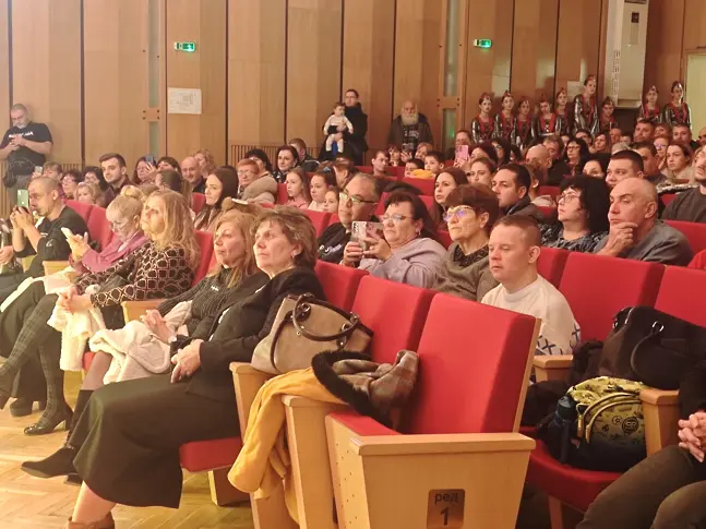 Дневният център за пълнолетни лица с увреждания в Плевен с концерт и благотворителни инициативи за оборудване на сензорна стая