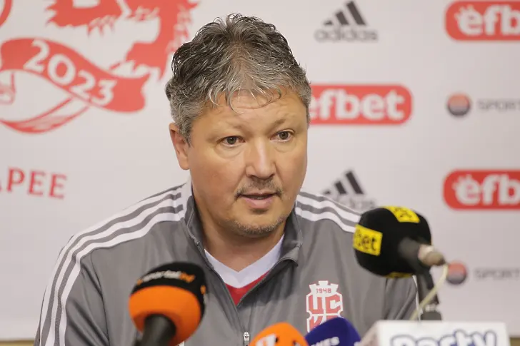 Семейството на Любо Пенев: В този най-тежък момент вашата любов и съпричастност ни държат изправени