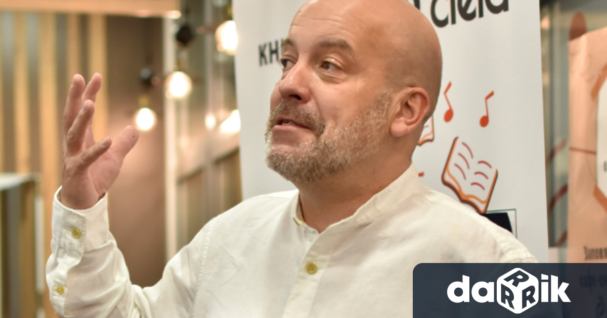 Сценаристът и писател Иво Сиромахов отправи остро послание към лидера