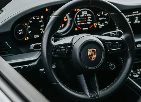 Автомобилите на „Порше“ в Русия внезапно спряха да работят: Подозират саботаж на всички модели след 2013 г.