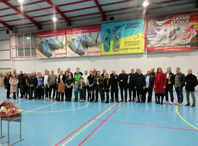 Рекорден брой участници в IV спортен турнир за учители