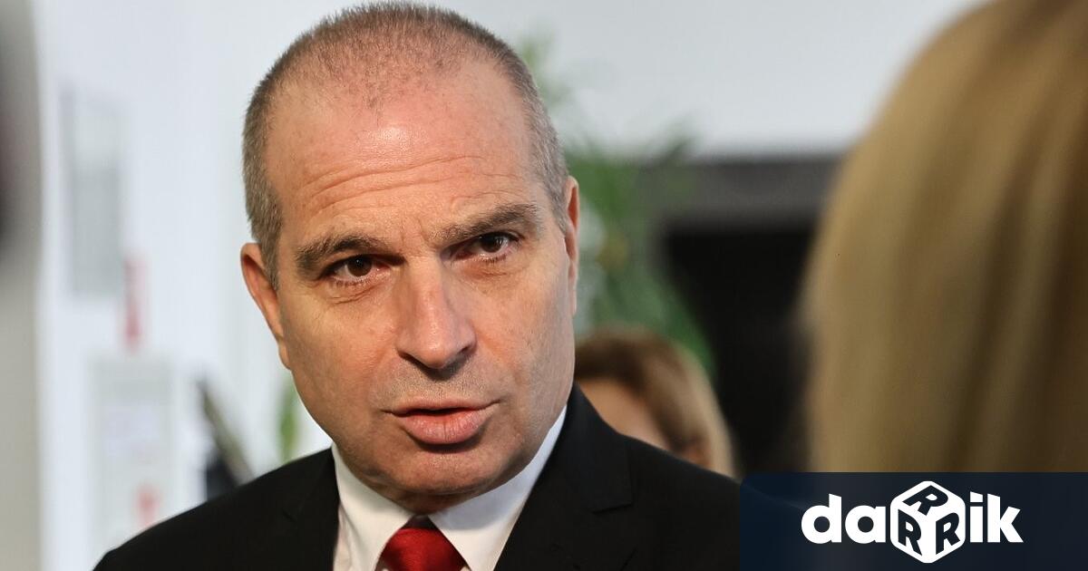 Вицепремиерът и министър на транспорта и съобщенията Гроздан Караджов изпрати