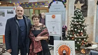 Изложба на  сдружение "Врачанските къщи"е подредена в Читалище"Развитие" 