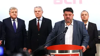 Силен трус в БСП: Изпълнителното бюро подава оставка, но без Атанас Зафиров