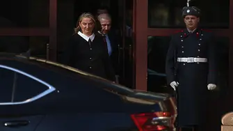 Деница Сачева - единствена от ГЕРБ-СДС при Радев