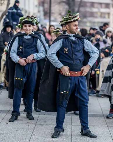 Над 500 коледари благословиха за здраве и благоденствие Враца