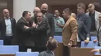 Радостин Василев за боя: Той заплашваше мен и семейството ми