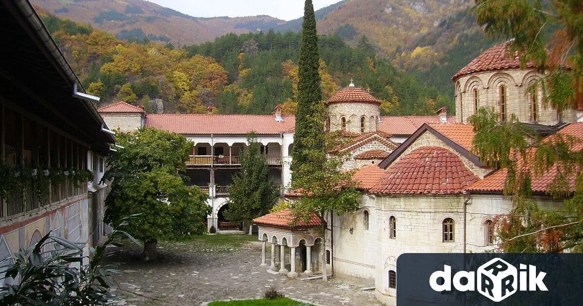 Бачковският манастир се оказа неволен участник в поредната измамна схема