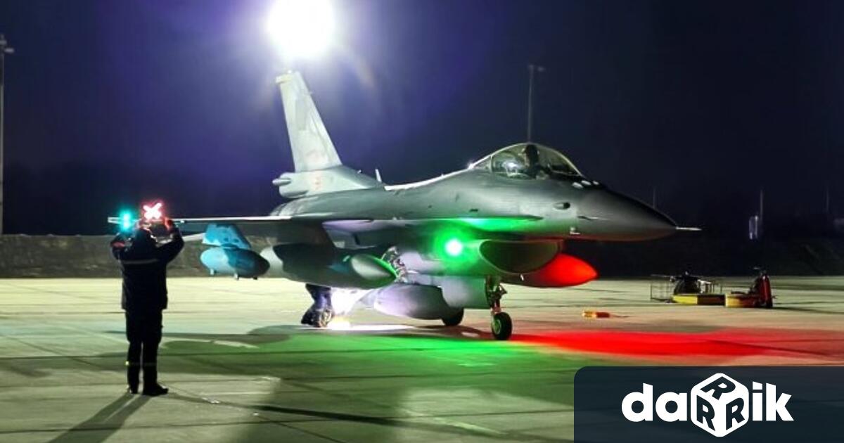 Първите осем български изтребителя F 16 Block 70 ще бъдат