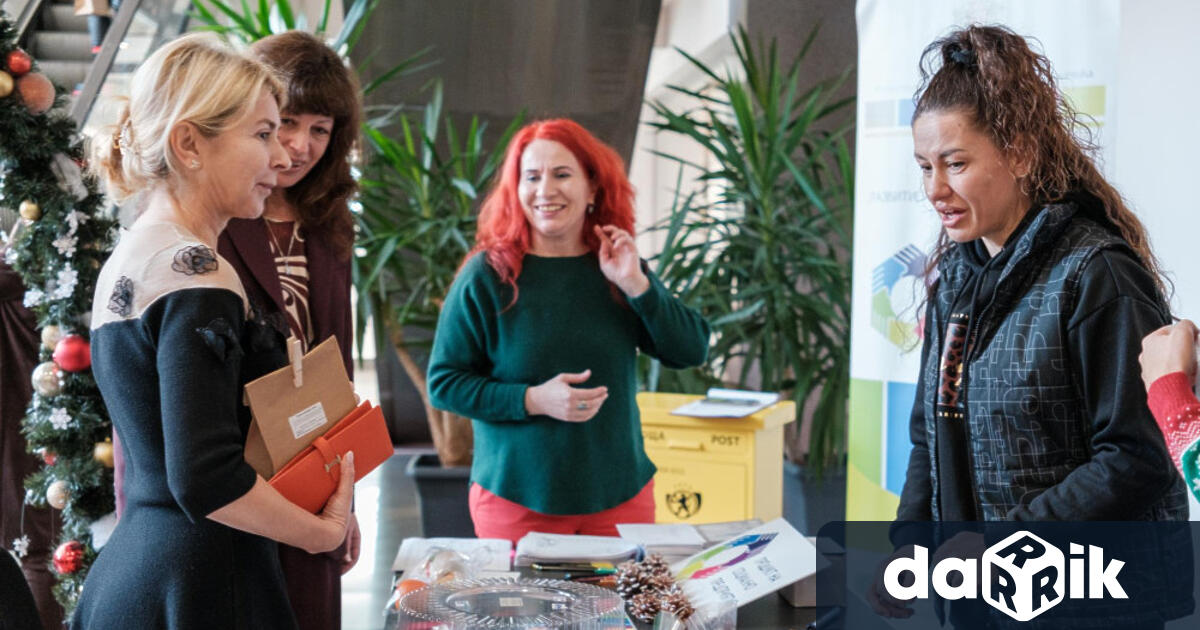 На 13 декември вTerra Mall Габрово беше открит Коледният базар