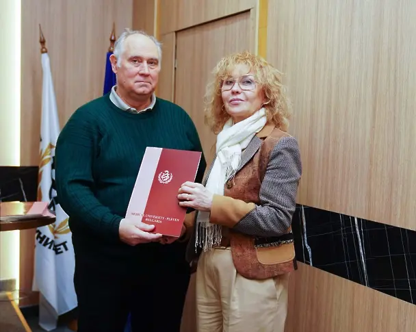 Студентите в МУ-Плевен гласуваха и избраха най-добрите преподаватели за 2025 г.