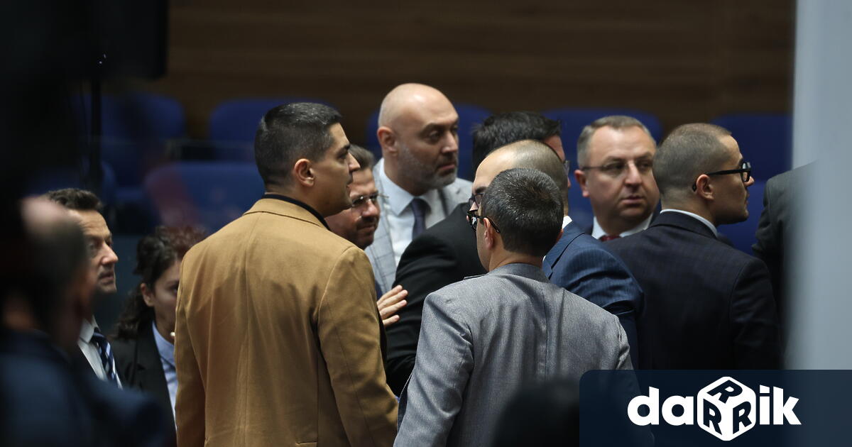 Бюджетната процедура за пореден път скара народните представители Докато депутатите