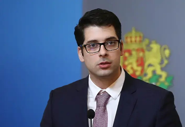 Атанас Пеканов: Обединението на всички българи изгради един санитарен кордон срещу наглостта и арогантността във властта