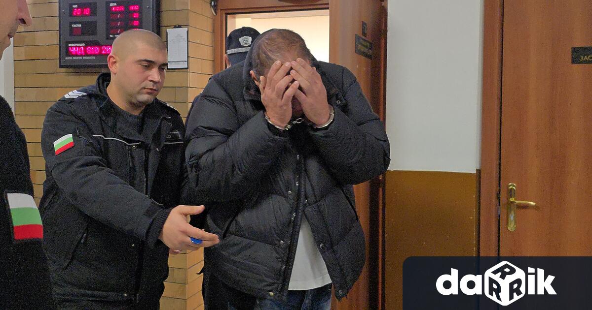 След рекордно дълго заседание Окръжен съд Ловеч остави за постоянно