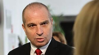 Караджов: Правителството работи добре, заварихме отчаяна ситуация!