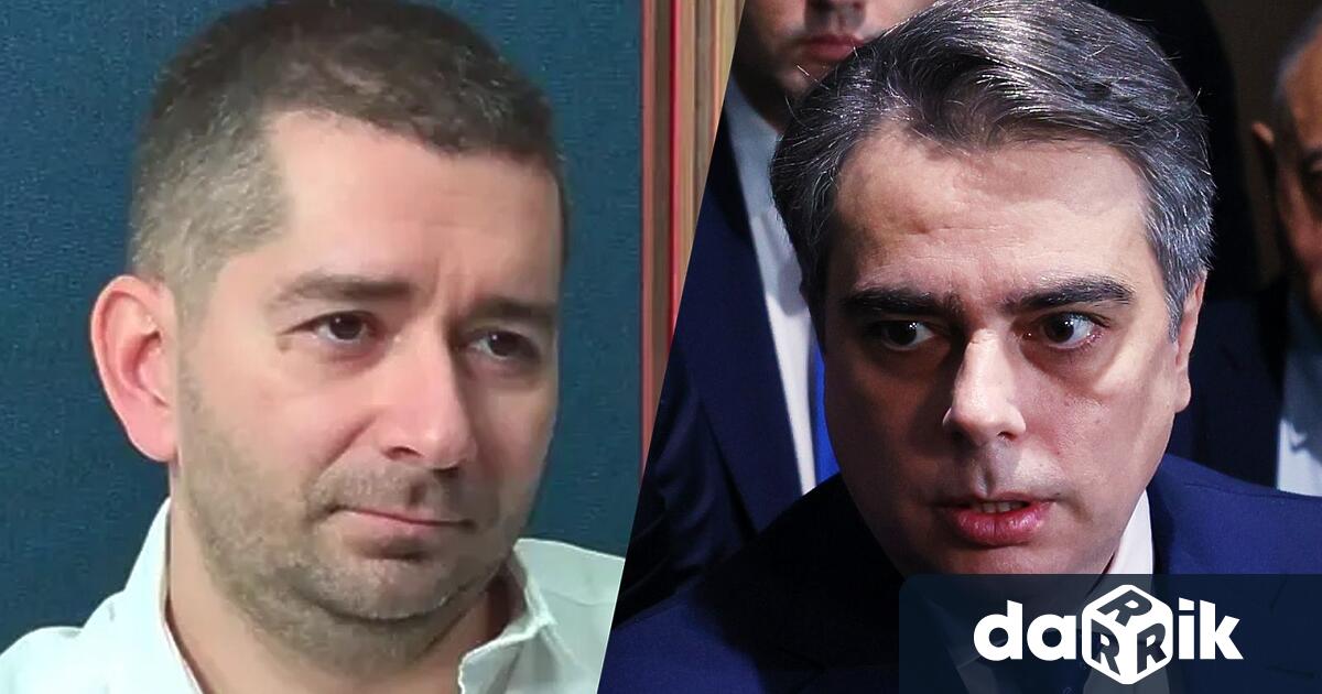 Политологът Слави Василев бе специален гост в Седмицата на Дарик