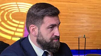 Новаков, ГЕРБ: Оставката е водеща тема в Европейския парламент!