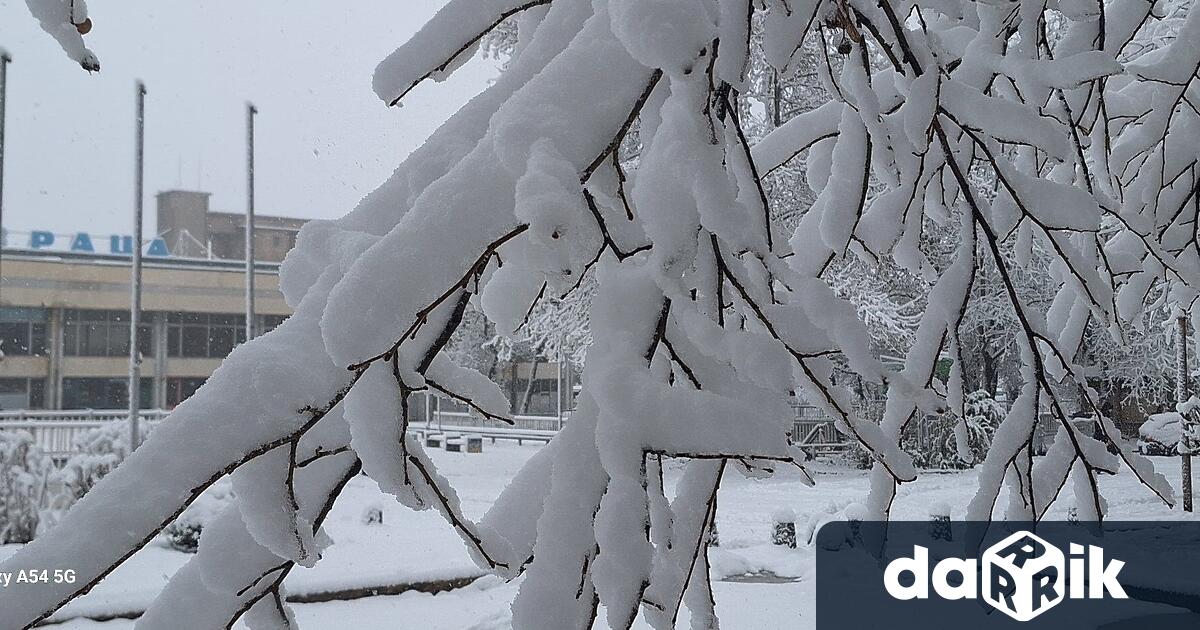 Температурата във Враца е 2 градуса и продължава леко да