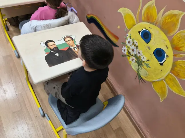 В НУ „Христо Ботев“: Малък жест с голямо послание