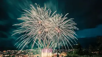 Ръст на търсенето на фойерверки в Германия въпреки призивите за ограничения