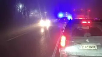 Трима души са в болница след тежка катастрофа край село Момин сбор