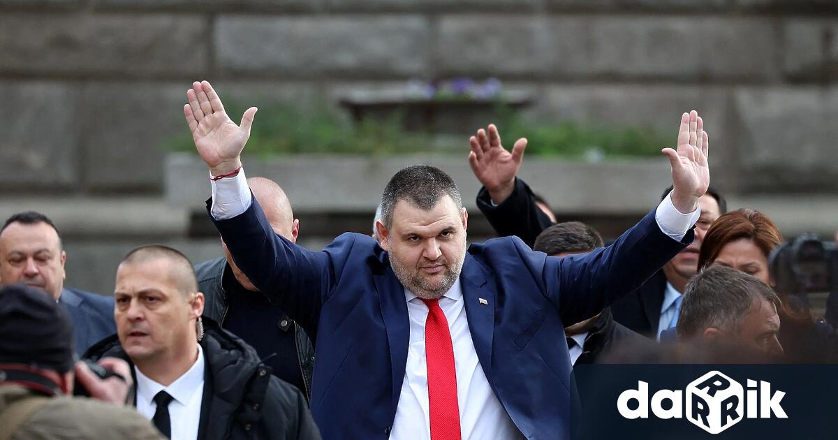 Богат и изключително влиятелен 45 годишният мъж е поставил под