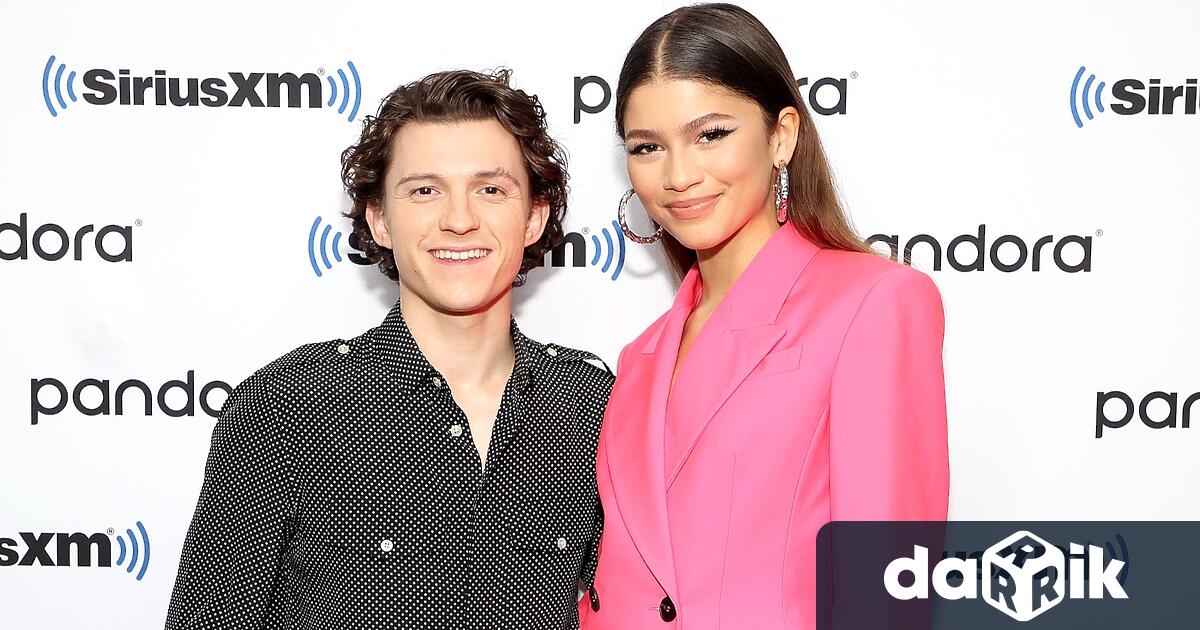 Холивудската актриса Зендая беше подложена на спекулации за бременност след