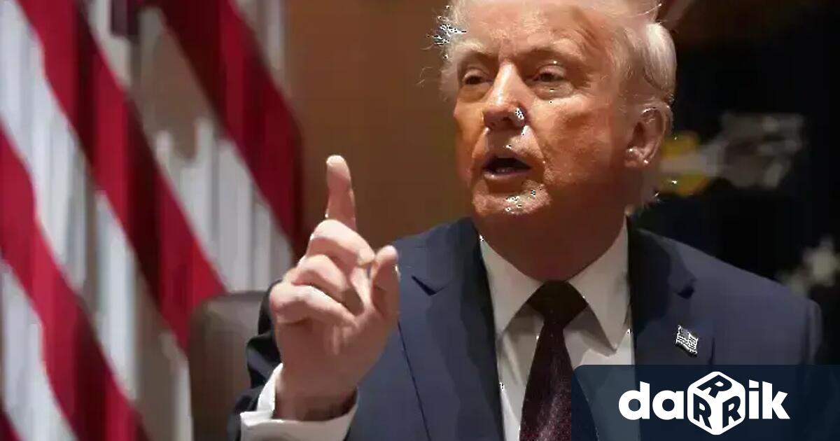 Президентът Доналд Тръмп отбеляза Бъдни вечер като разговаря заедно със