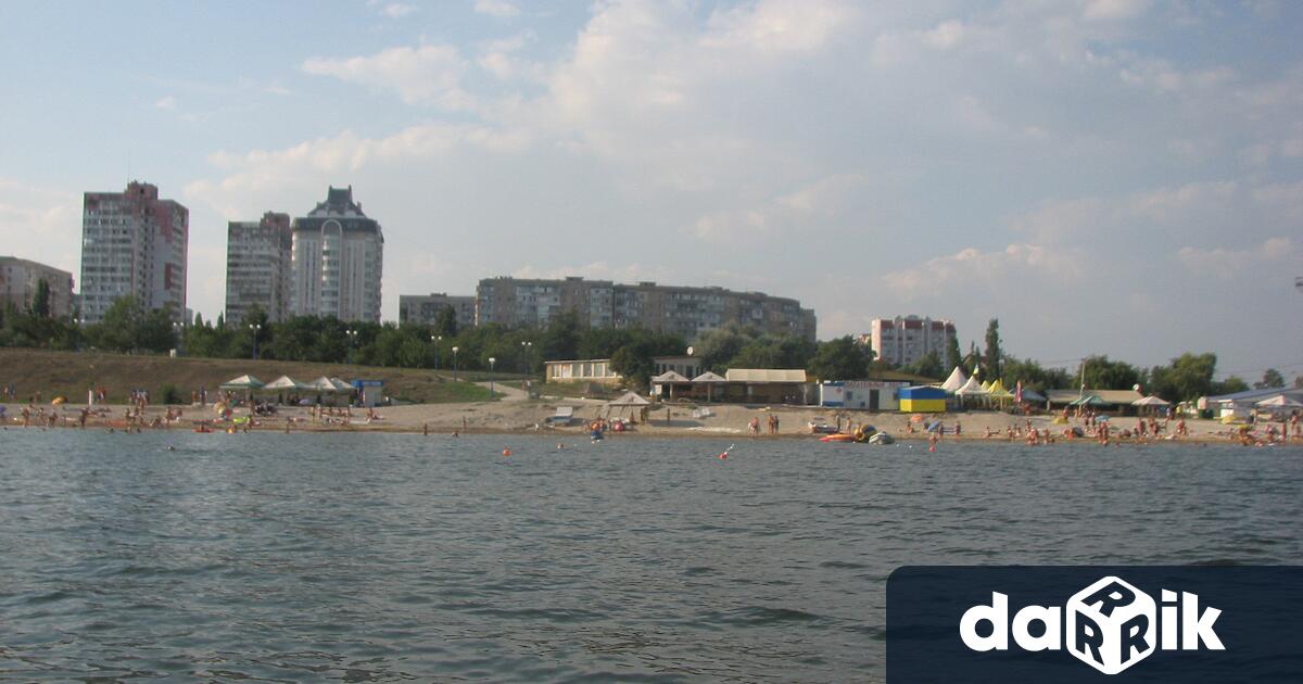 В акваторията на Черно море са забелязани мазни петна по