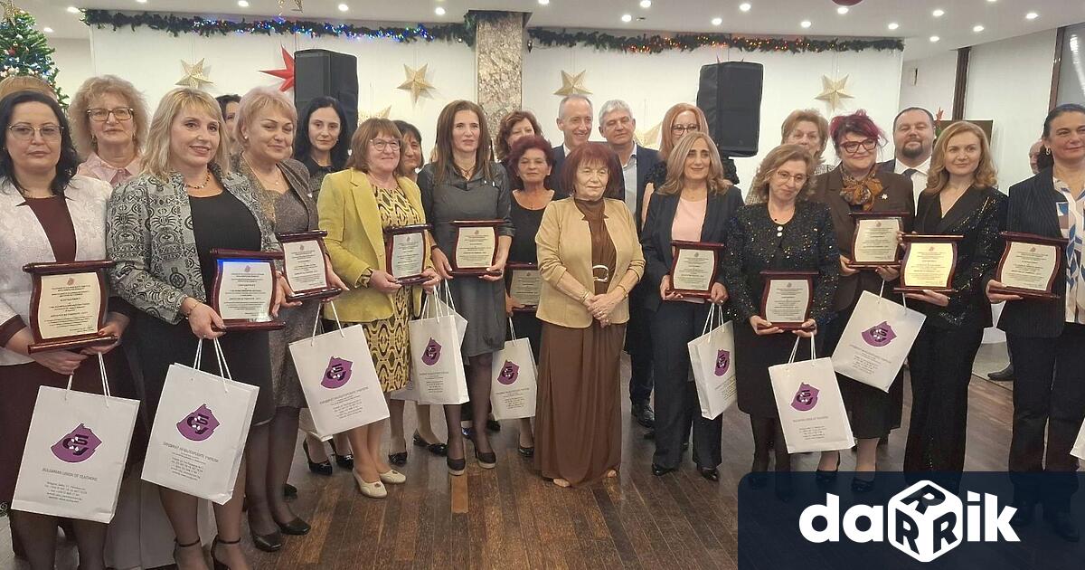 В навечерието на Рожественските празници директорът на Детска градина Слънчице