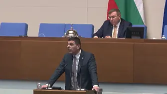 Скандал заради охраната от НСО: „На Борисов му треперят мартинките“, „Не искате да разсърдите Пеевски“