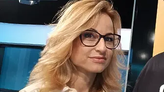 Нов протест пред bTV в подкрепа на Мария Цънцарова