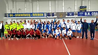 Плевенски ученици събраха над 1300 лв. в подкрепа лечението на болно дете