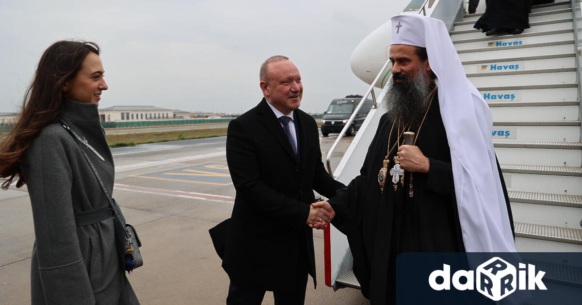 На празника Рождество Христово 25 декември в късния следобед започна