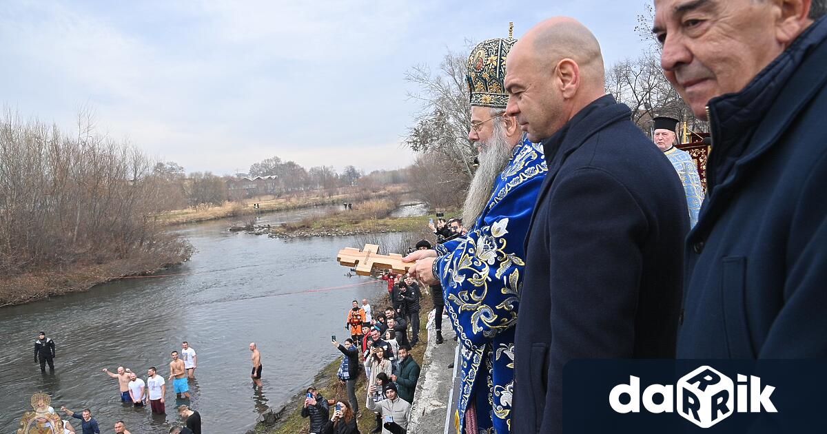 На 6 януари 2026 г – Йордановден Негово Високопреосвещенство Пловдивският