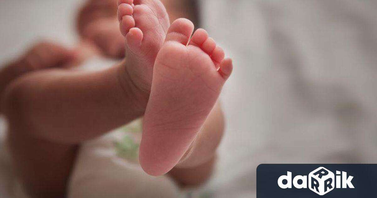 деното бебе Иван е първото бебе във Враца за 2026