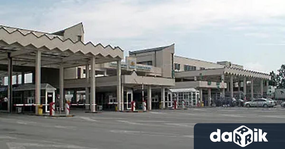 Възстановено е движението на моторни превозни средства над 12 т