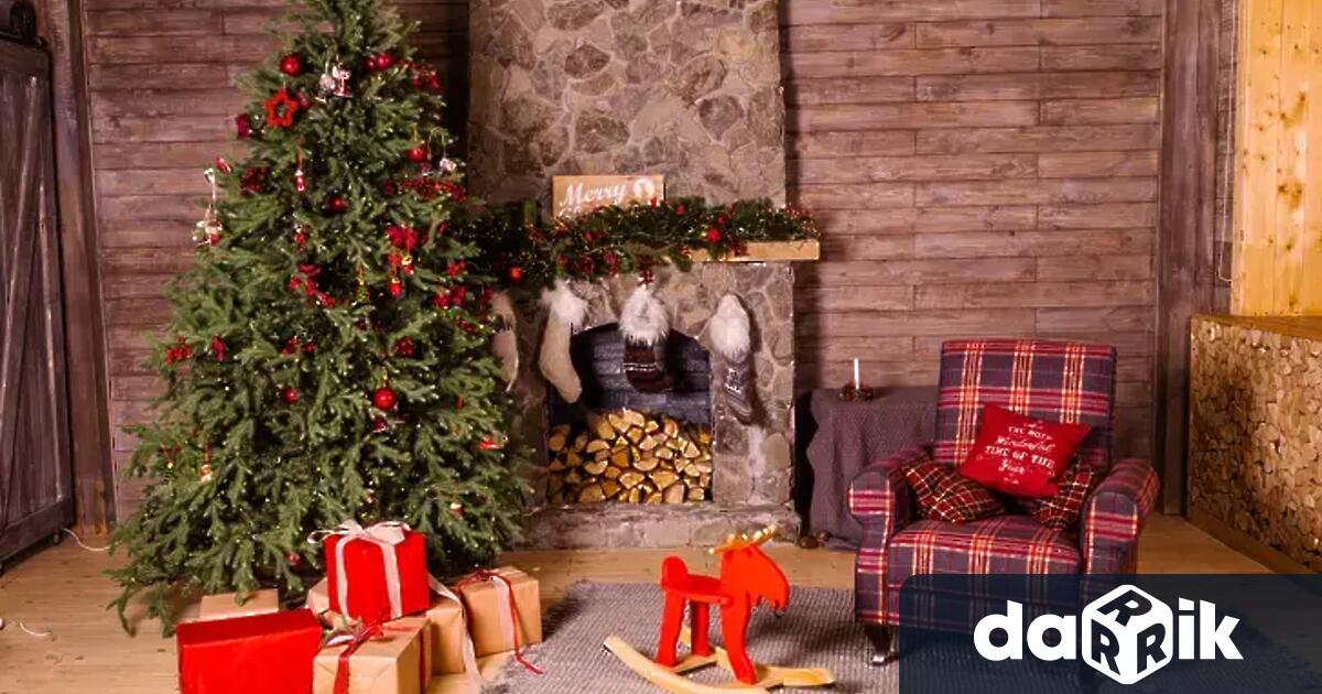 По традиция след коледните празници идва моментът да приберем елхата