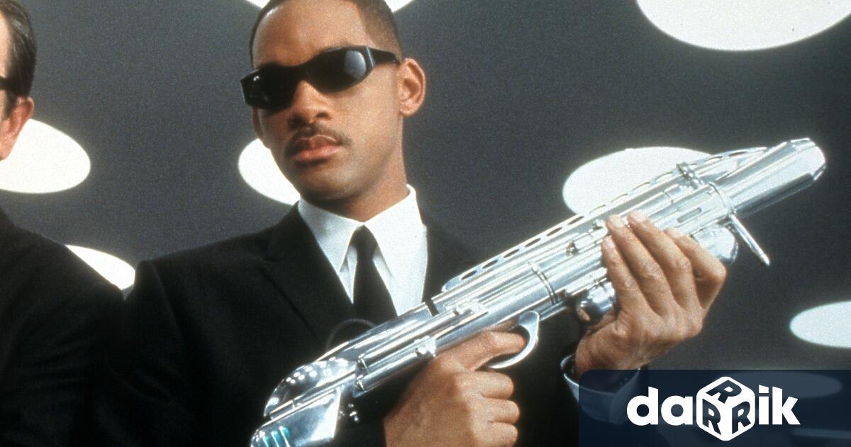 Американският цигулар Брайън Кинг Джоузеф заведе дело в Лос Анджелис