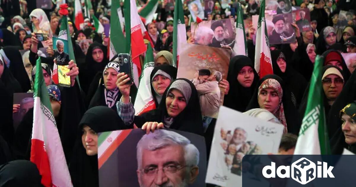 В няколко ирански града избухнаха сблъсъци между протестиращи и силите