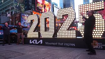 Кои са водещите събития по света, белязали отиващата си 2025 г.