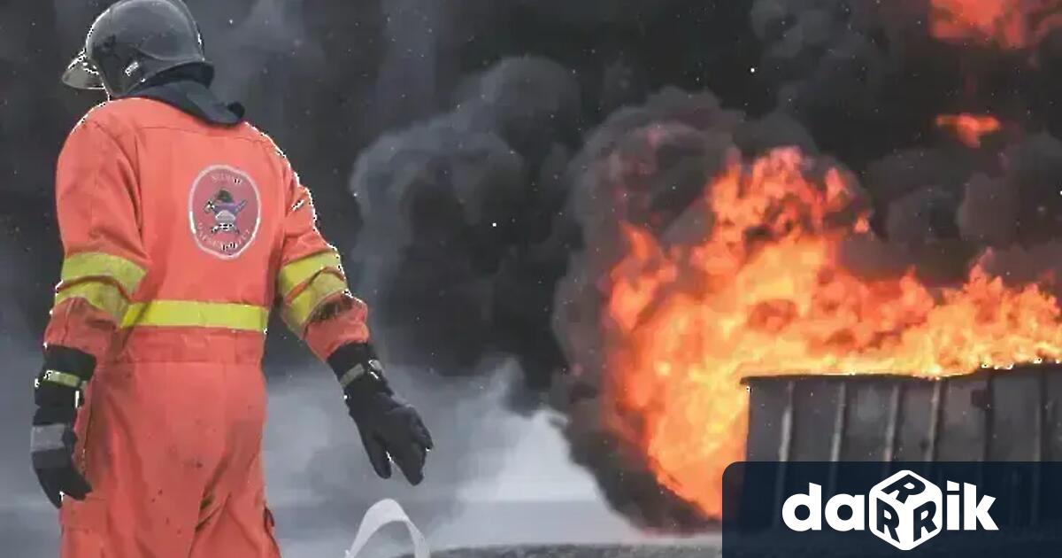 Пожар гори в къща и плевня в Смолян Говорителят на