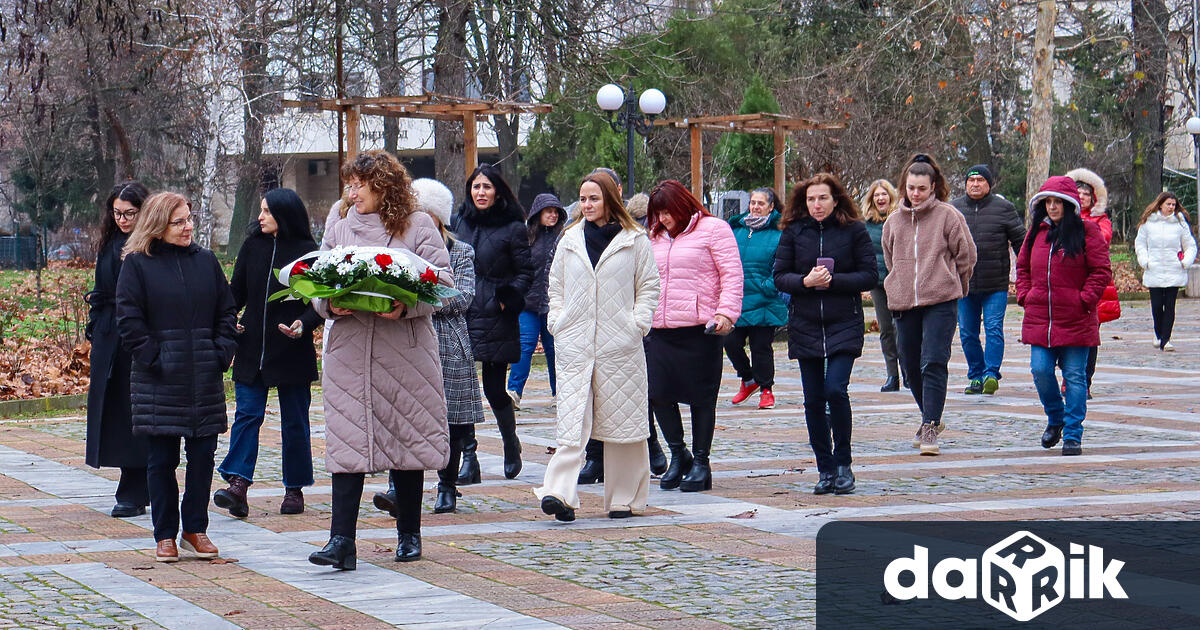 На 6 ти януари в знак на почит и признателност