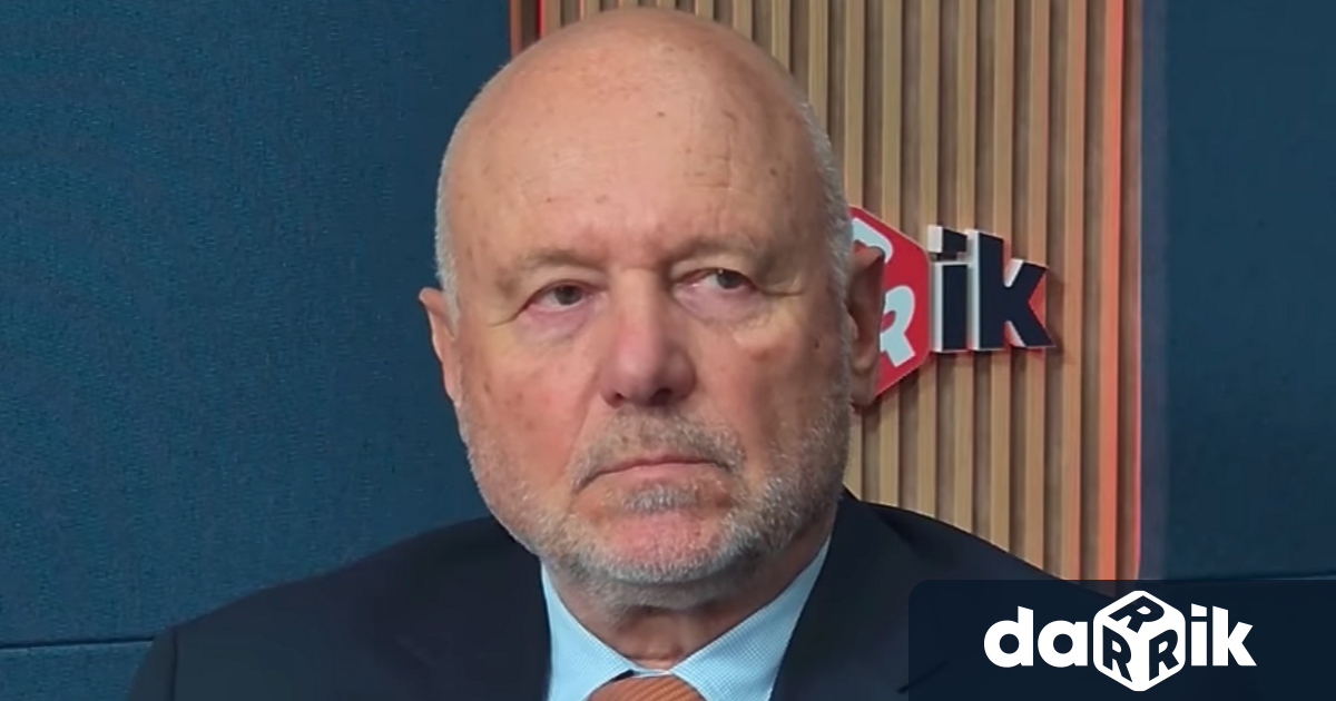 Бившият министър на отбраната Тодор Тагарев бе специален гост в