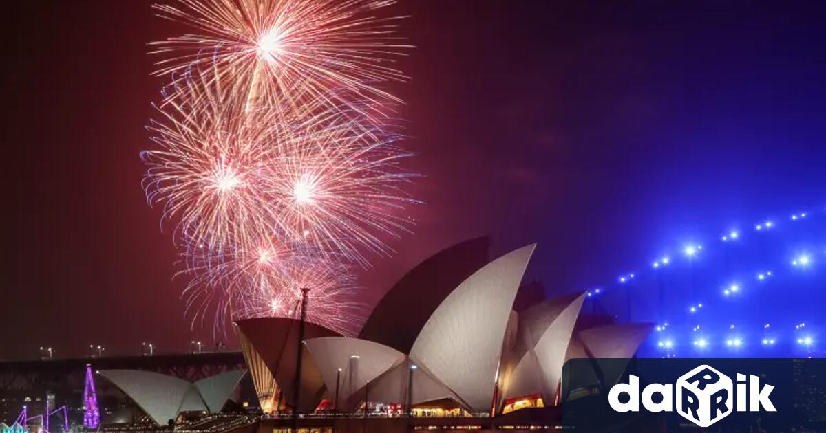 Редица световни столици и големи градове отменят или ограничават новогодишните