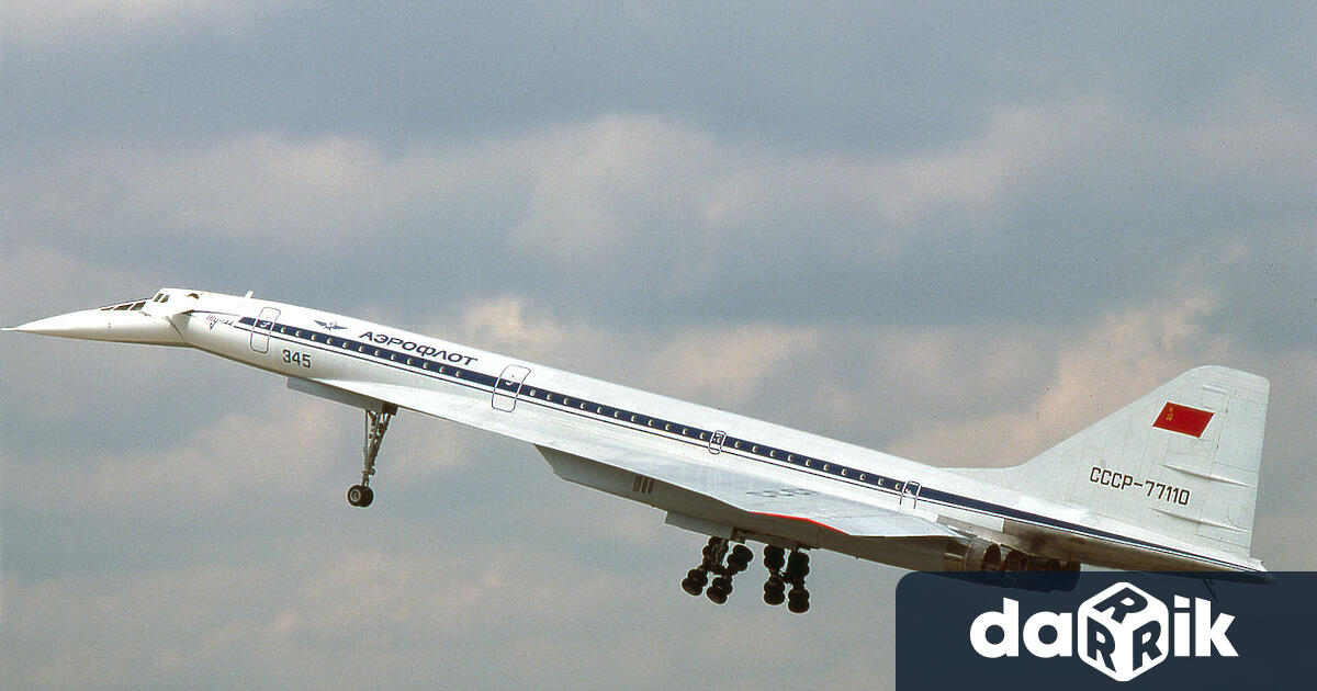 На 31 декември 1968 г съветският свръхзвуков пътнически самолет Ту
