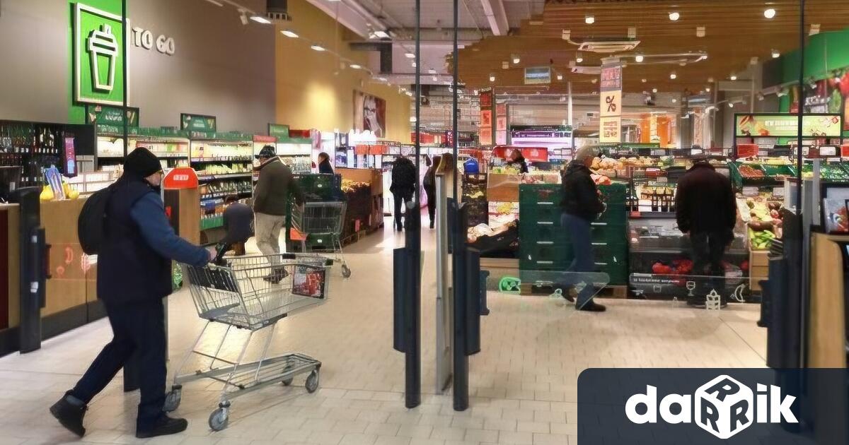 По 1 тон евробанкноти и евромонети са стоварени във всеки