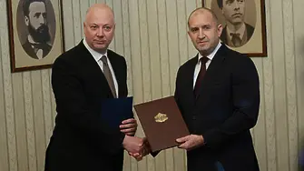 Очаквано: ГЕРБ-СДС върна веднага мандата след като го получи от президента