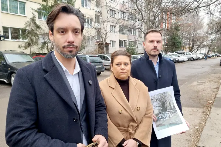 Бедствено положение заради кризата с боклука искат от „Спаси София” и районни кметове